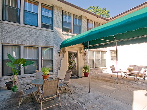 Front patio at 1315 Kavanaugh.