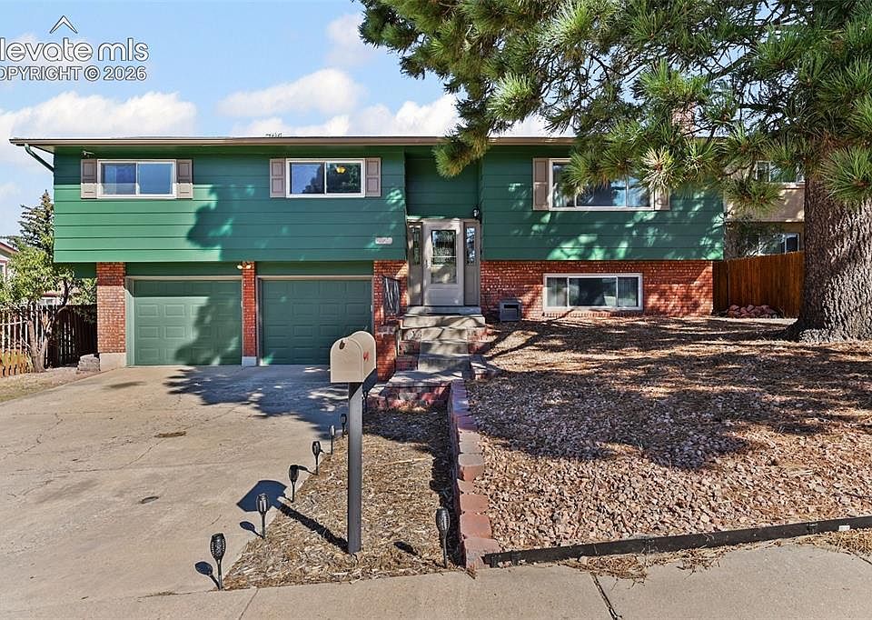 1st image of 2920 Garmish Pl