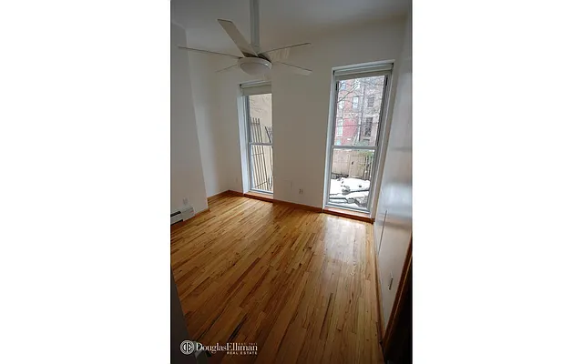 Rented by Douglas Elliman | media 27