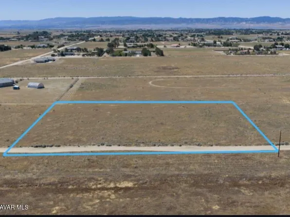 9783 W Avenue C, Lancaster, CA 93536
