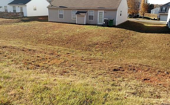 5th image of 4136 Brawer Farm Dr