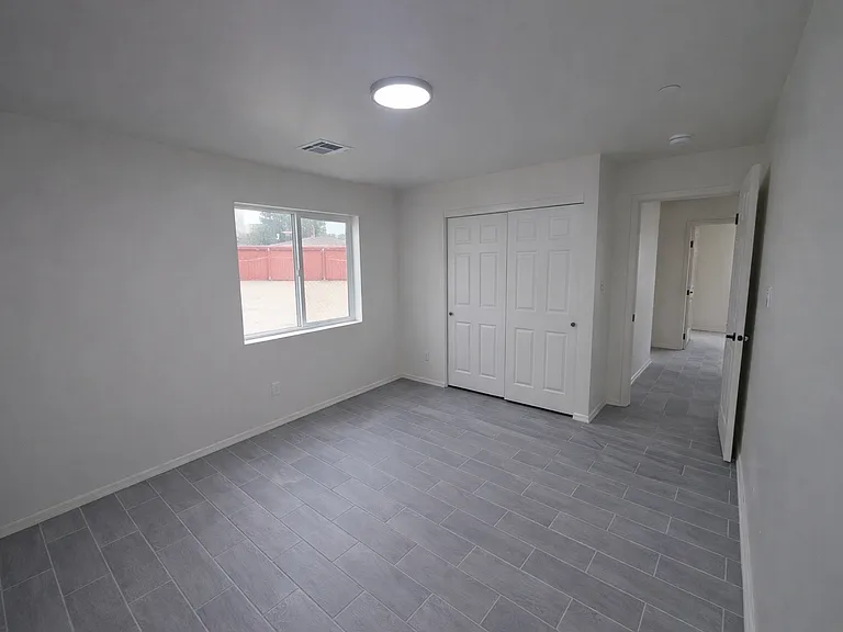 253 S 17th Ave — Photo 14