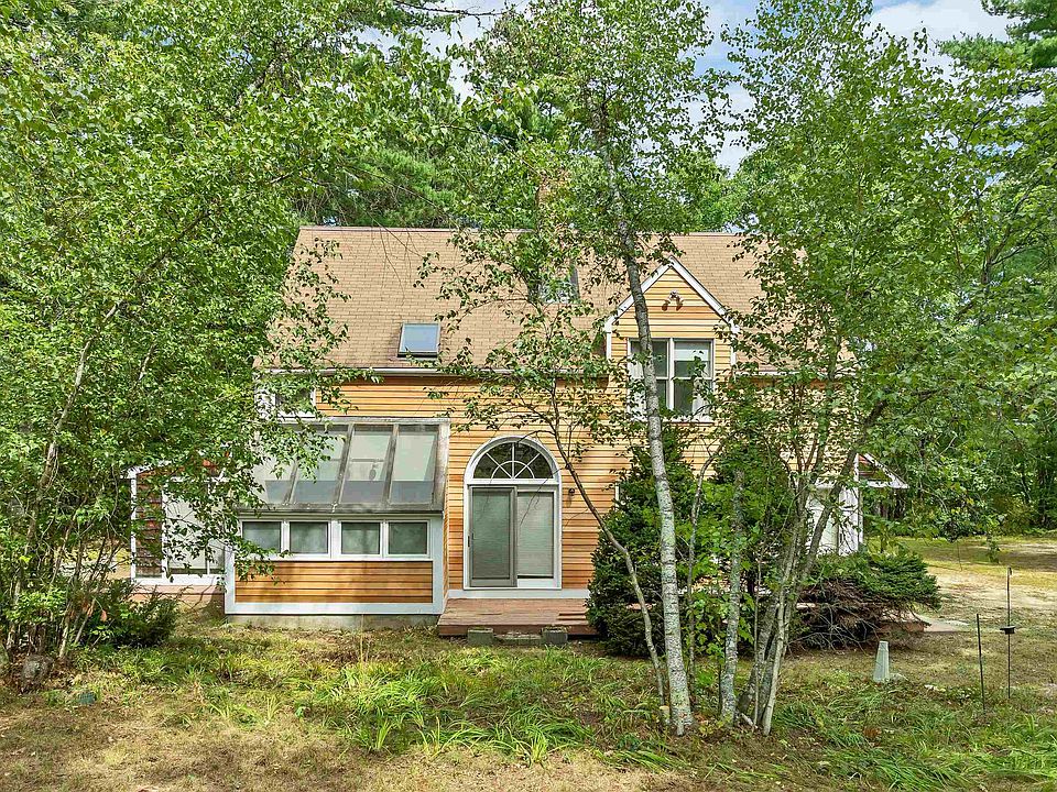 1st image of 6 Laurel Road