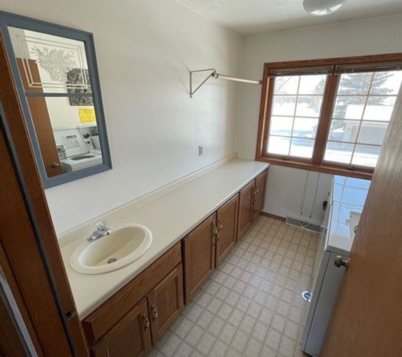 1st image of 1702 Alfred Dr #2-A