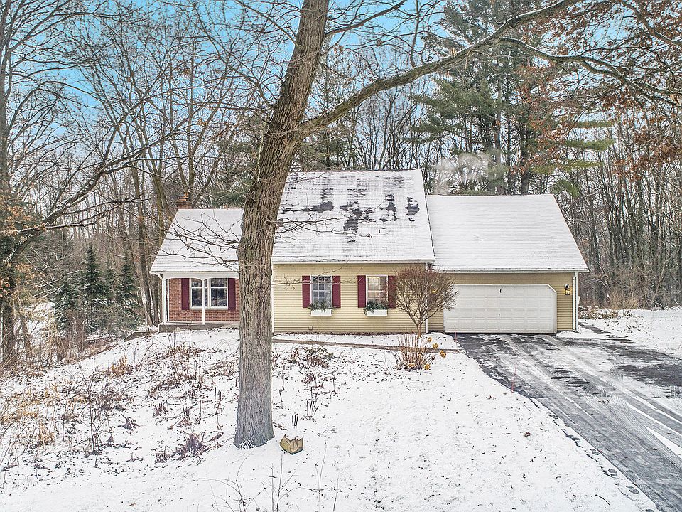 1st image of 2895 Canyonside Ct NE