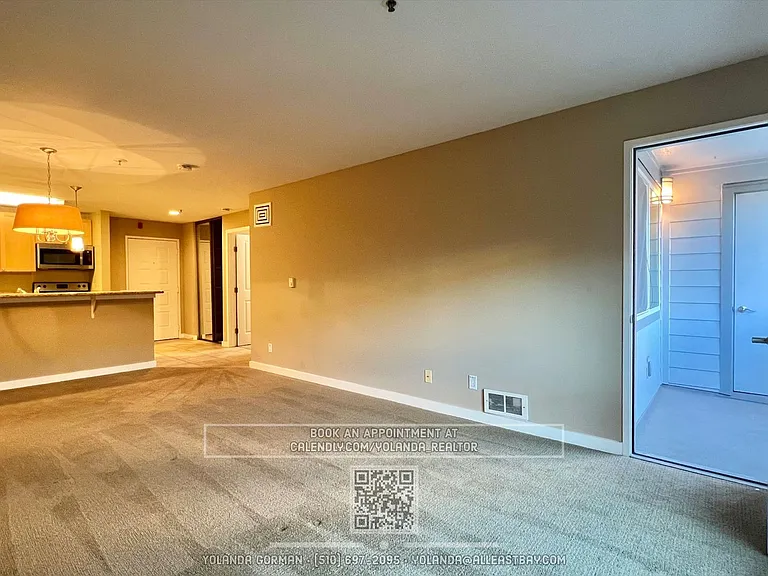 6400 Christie Ave #4224 — Photo 3