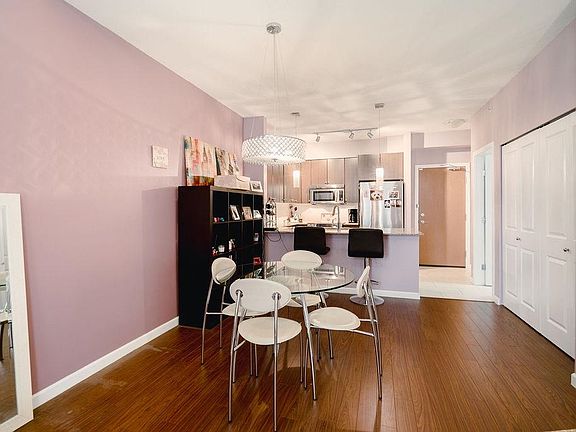 5th image of 290 Francis Way #408