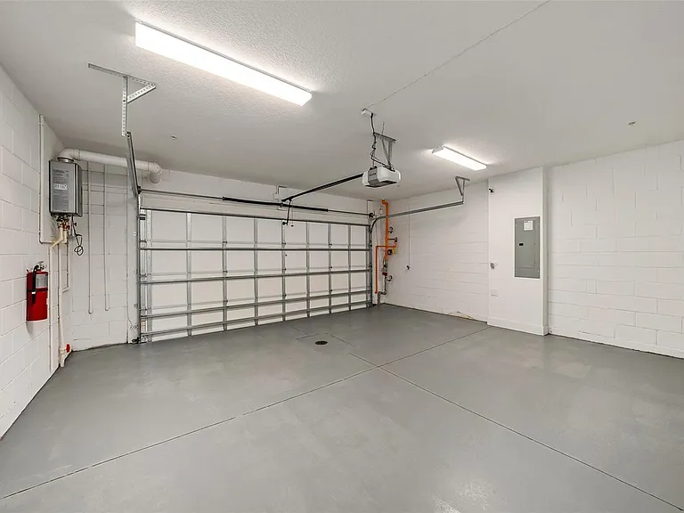 2511 N Grady Ave #6 — Photo 49