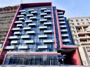 560 Front St W #811, Toronto, ON M5V 1C1