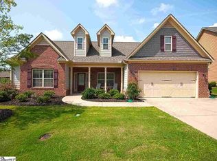 1 Copperdale Dr, Simpsonville, SC 29681