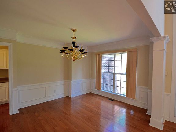 5th image of 463 Meadowbrook Dr