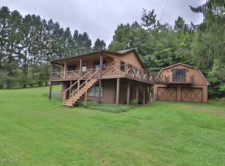 5756 Main Rd, Hunlock Creek, PA 18621