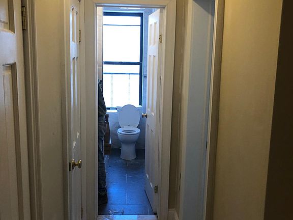 3rd image of 1254 Sherman Ave