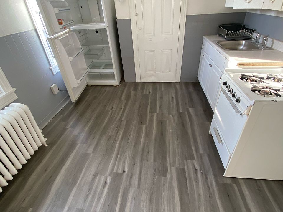 1st image of 851 10th Ave APT 2