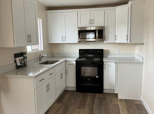 650 Mariposa St, La Habra, CA 90631