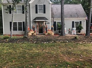 90 Natures Cove Rd, Newnan, GA 30263