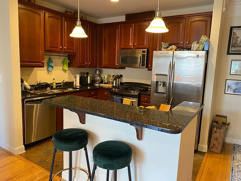 1451 Belmont St NW — Photo 14