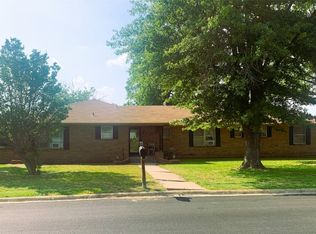 501 Crestline Dr, Forney, TX 75126