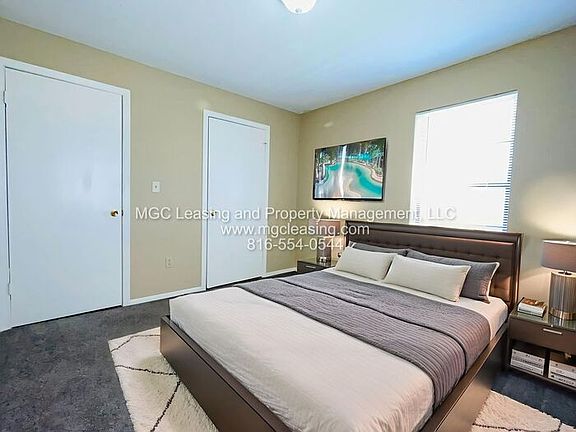 4th image of 1580 E 125th St