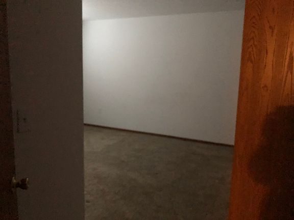 5th image of 4037 Peakwood Dr