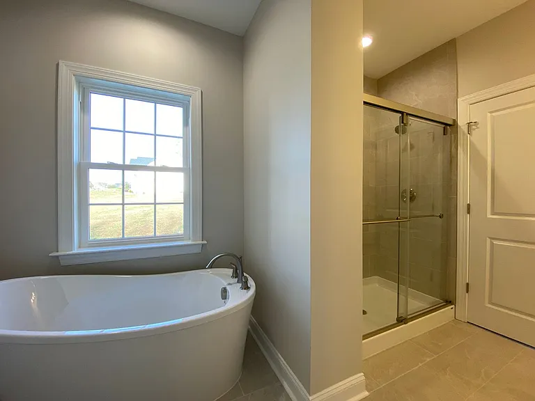 261 Summerlyn Dr — Photo 16