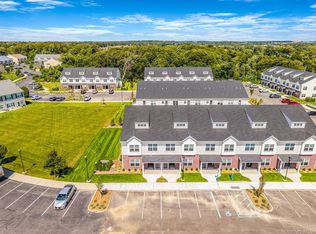 104 Dover St, Central Islip, NY 11722