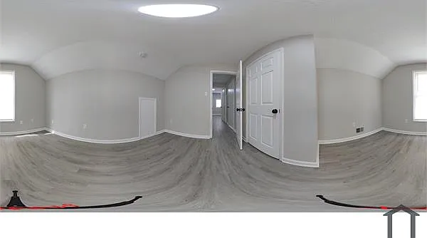 1904 W Madison St — Photo 14