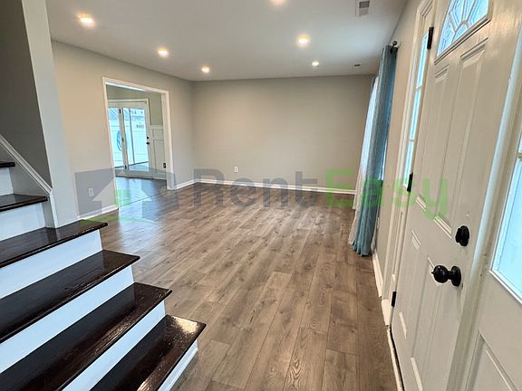 2nd image of 2052 Susan Lee Ln