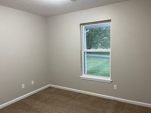 5th image of 2035 S County Road 860 E