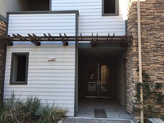 2nd image of 1140 Karby Ter Unit 304