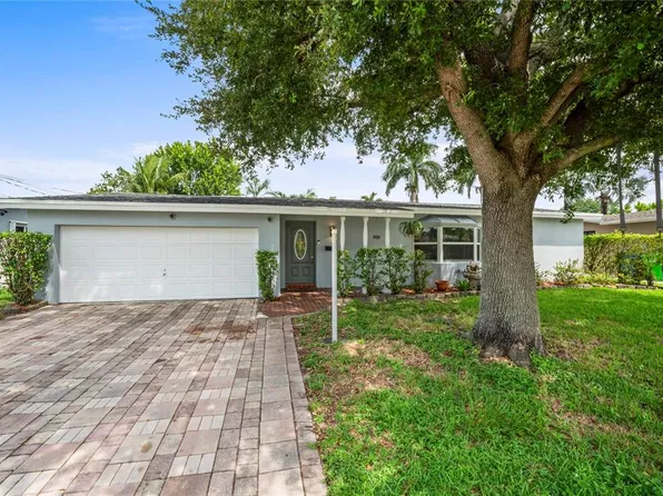 8661 NW 24th Ct, Sunrise, FL 33322