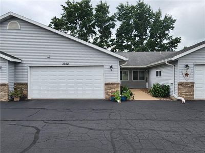 3032 Old Orchard Road, Eau Claire, WI, 54703