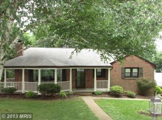 5705 Lakeview Dr, Frederick, MD 21702