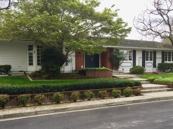 15 Treecrest Pl, Walnut Creek, CA 94596