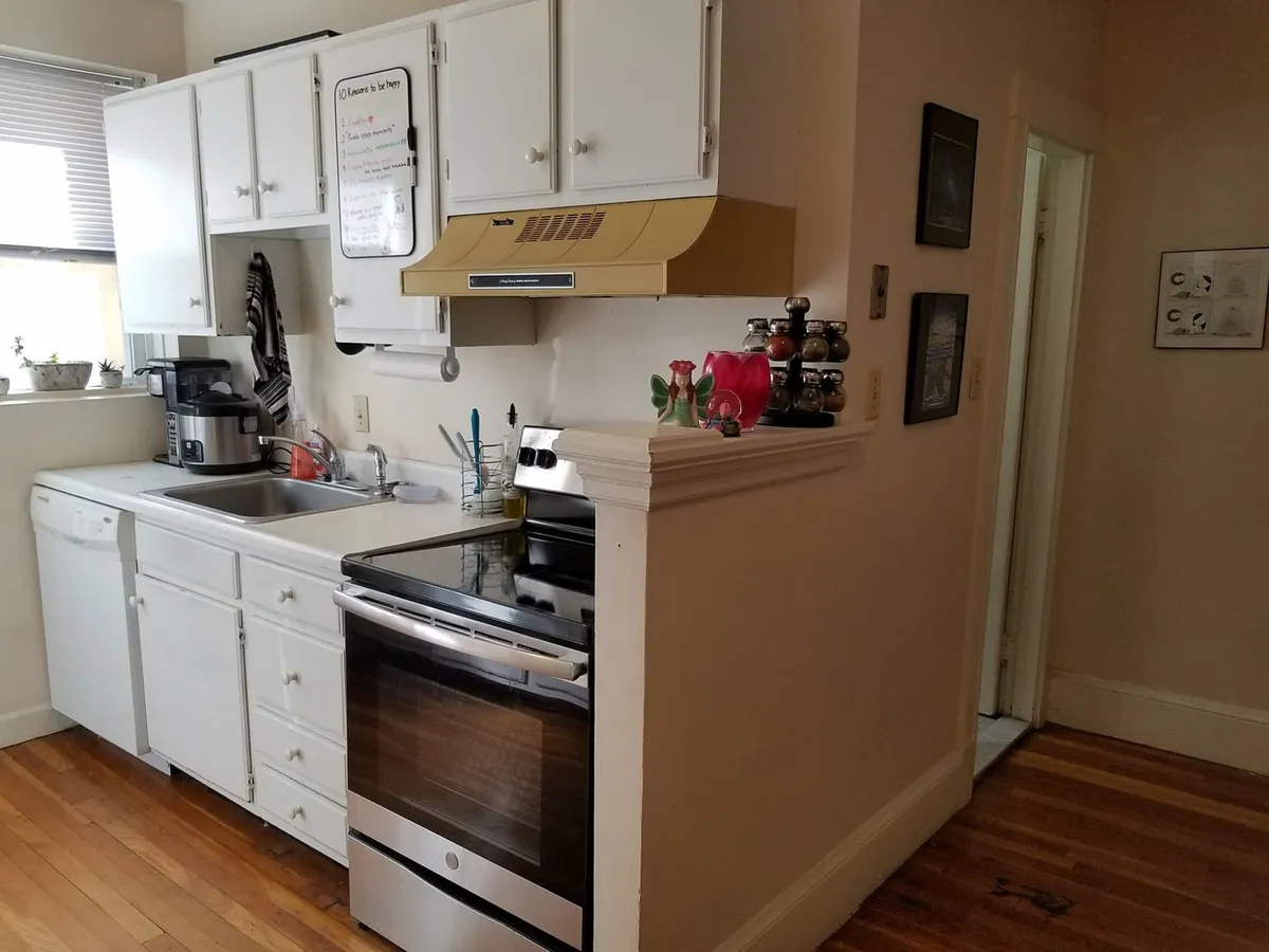 Primary Photo - 402 Highland Ave #12