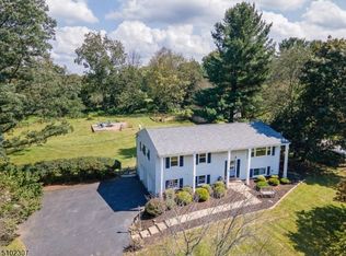 42 Kim Ln, Hackettstown, NJ 07840