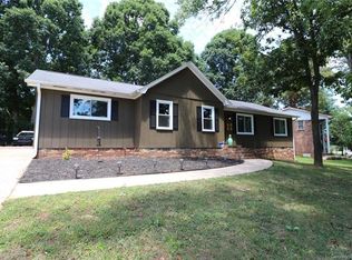 4005 Wimbledon Dr, Dallas, NC 28034