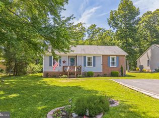 230 Yorktown Blvd, Locust Grove, VA 22508