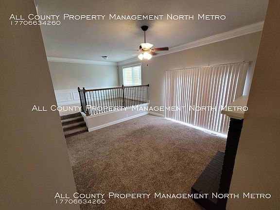 3rd image of 31 Sandalwood Cir #31