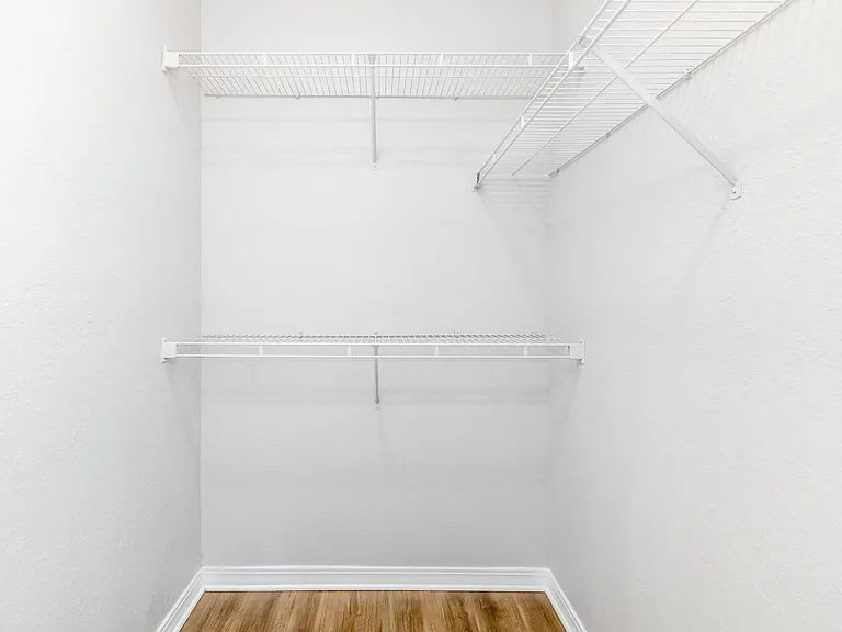 Registry at Windsor Parke — Photo 57