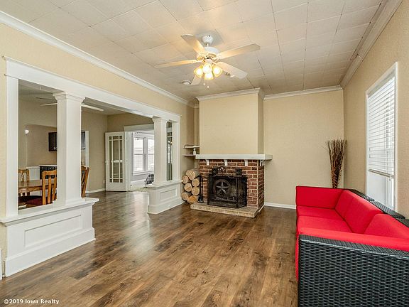 2nd image of 402 Virginia Ave