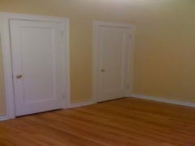 4th image of 6851 S Crandon Ave