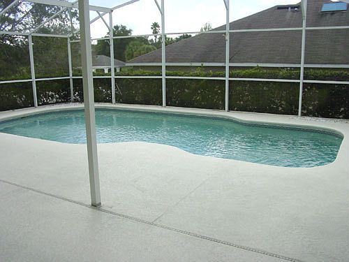 3rd image of 225 Hanging Moss Cir