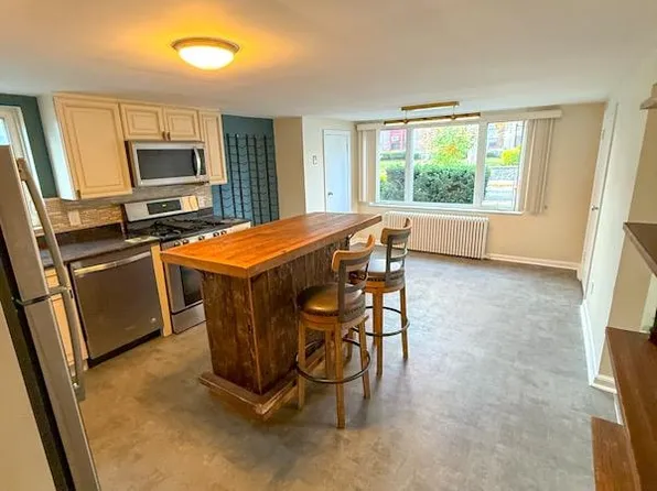 223 Day Avenue image 21 of 30