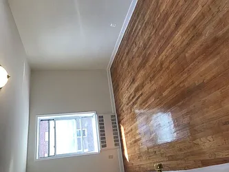 Rented by Johanna Vasiliadis, LREB