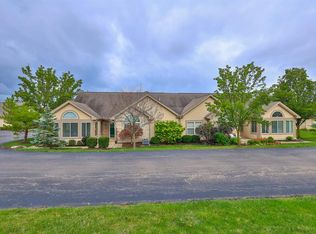 152 Villa Pointe Dr, Springboro, OH 45066