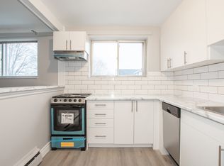 5 Napier St #11, Saint Catharines, ON L2R 6B3