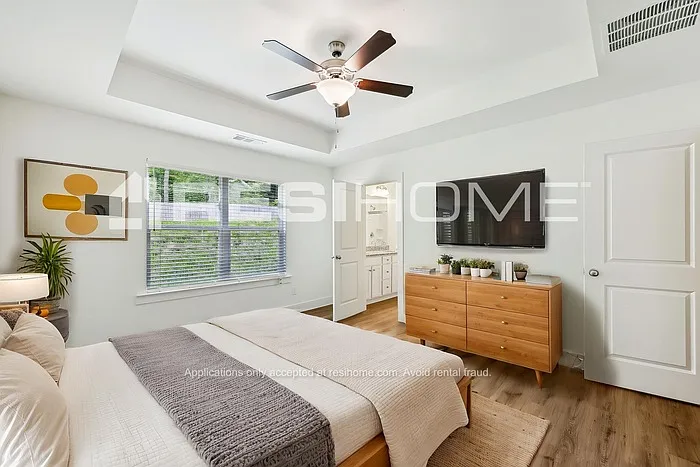 236 N Cross Lane Rd — Photo 8