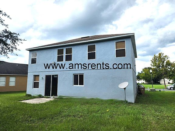 3rd image of 4036 Meadowlark Dr