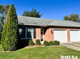 15A Shenandoah Ave, Jacksonville, IL 62650
